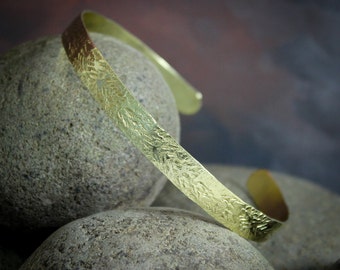 Leaf Arm Band, Hammered Solid Brass, Leaf Textured, Lead and Nickel Free, Hand forged, Brass upper arm cuff, Upper arm band, Gold arm band