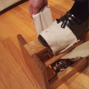 Caja para lustrar zapatos, cuidado minimalista del calzado
