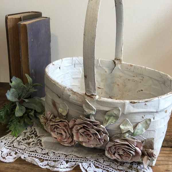 Vintage papier-mâché basket/shabby chic