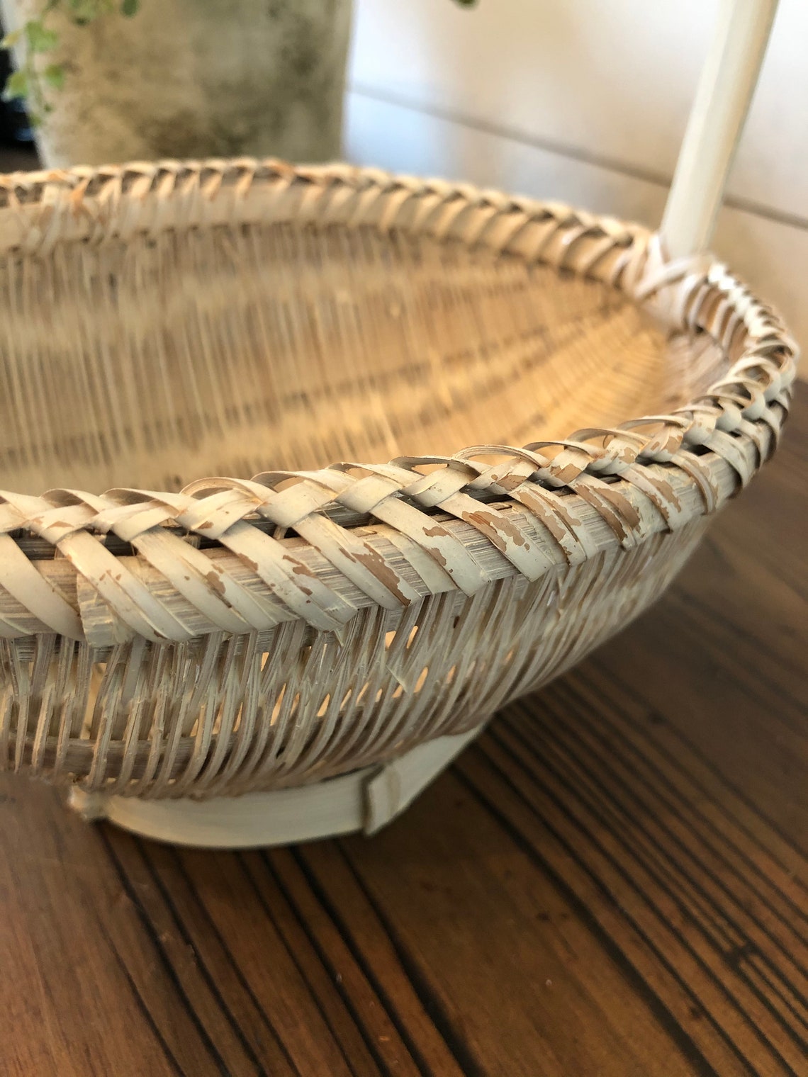 White Unique Boat Shaped Wicker Basket / Chippy White / Mini Etsy