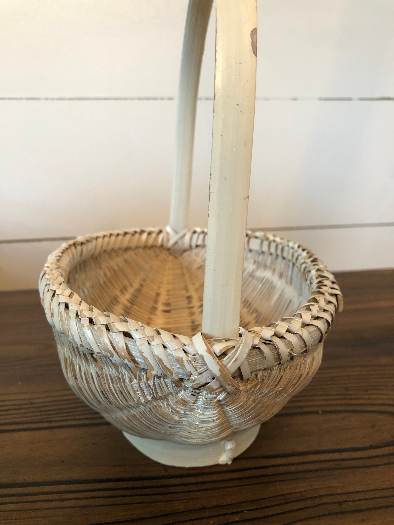 White Unique Boat Shaped Wicker Basket / Chippy White / Mini Etsy
