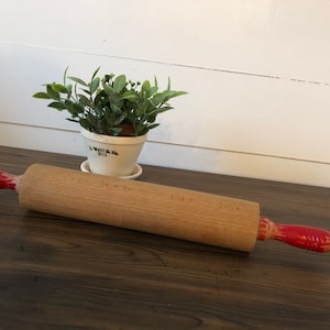 Vintage rolling pin /country home/ baking /vintage baking tools/ farmhouse /shelf decor