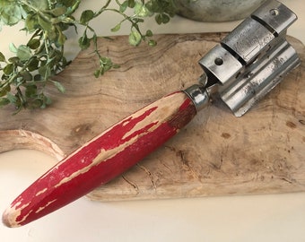 Vintage knife sharpener/country kitchen/red chippy paint/vintage kitchen tools/ red country home/farmhouse cooking/knife sharpener/utensil