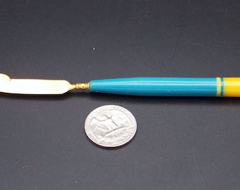 Vintage Writer’s Ink Erasing Knife