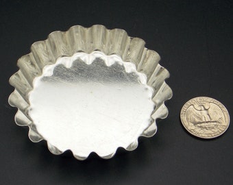 Set of 6 Tinned Tartlet Pans - Mini Pie Pans