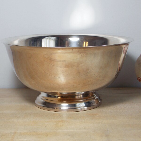 Revere Bowl - Liberty Bowl - Silverplate 9” Revere Bowl - Footed Silver Bowl