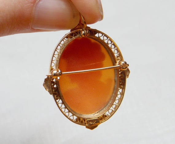 Shell Cameo Brooch - Stamped 14k Yellow Gold - image 5