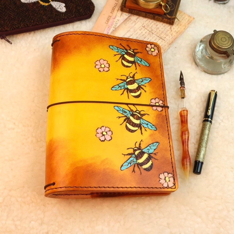 All Sizes Burning Bees Travelers Notebook Elrohir Leather Midori Standard A4 A5 B6 A6 Cahier B6 Pocket Regular Passport sun moon stars image 4