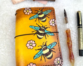 All Sizes Burning Bees Travelers Notebook Elrohir Leather Midori Standard A4 A5 B6 A6 Cahier B6 Pocket Regular Passport sun moon stars