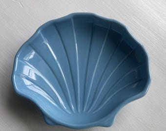Pfaltzgraff Blue Shell Dish: Coastal Nautical Soap Dish Vintage Beach Cottage Decor Shell Trinket Dish Old Salt Bathroom Accent