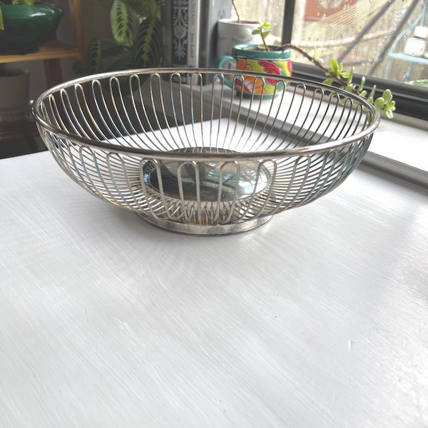 Vintage Paul Revere Silver Plated Round Basket: Wire Fruit Basket with Original Box Bread Basket Centerpiece Bowl