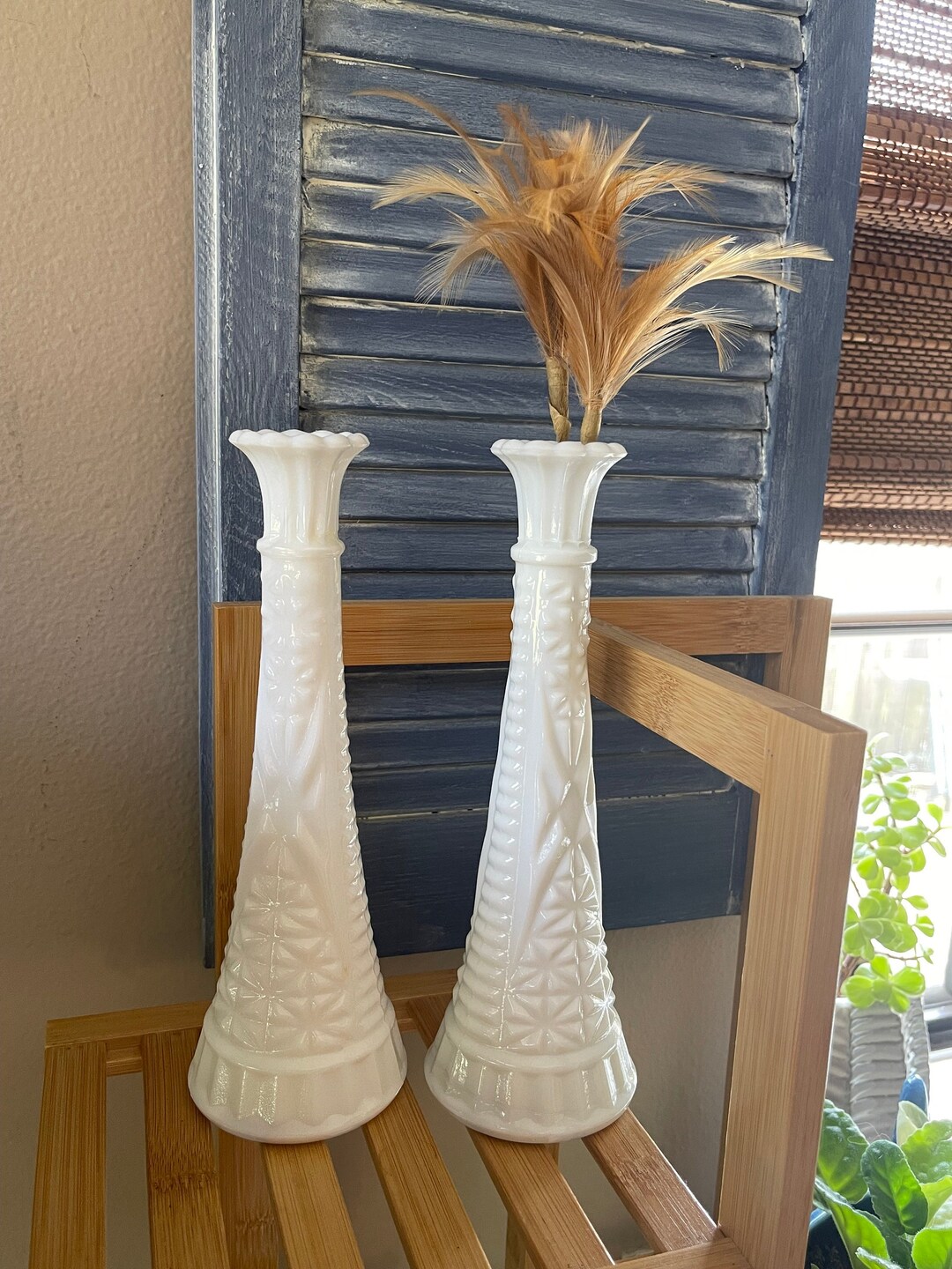 Milk Glass Rose Bud Vases Matching Pair Vintage in Stars and Bars