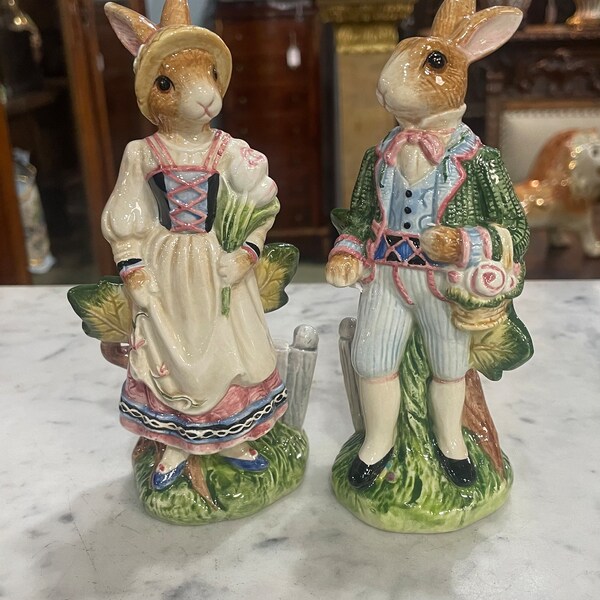 Fitz and Floyd Old World Rabbits Salt and Pepper Shakers Set