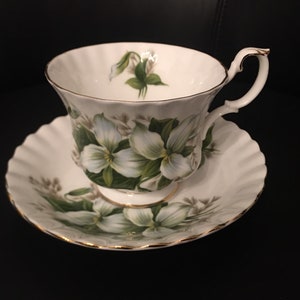 Teacup and Saucer set by Royal Albert Bone China Trillium Made in England