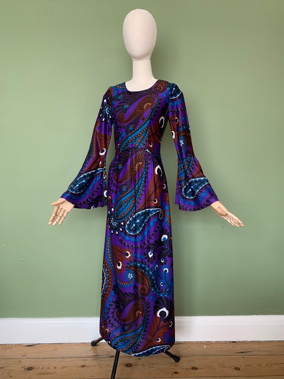 Vintage 1960’s 70’s psychedelic purple paisley be… - image 2