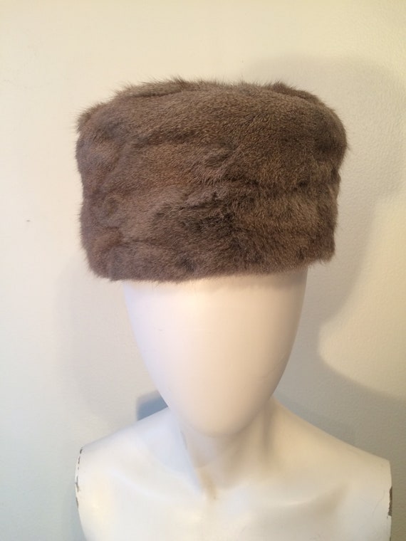 Rabbit Fur Hat, Gray Ladies Pillbox, Vintage Fur H