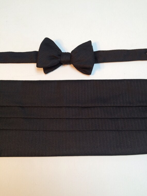 Carrot & Gibbs Cummerbund and Bow Tie, Pure Italia