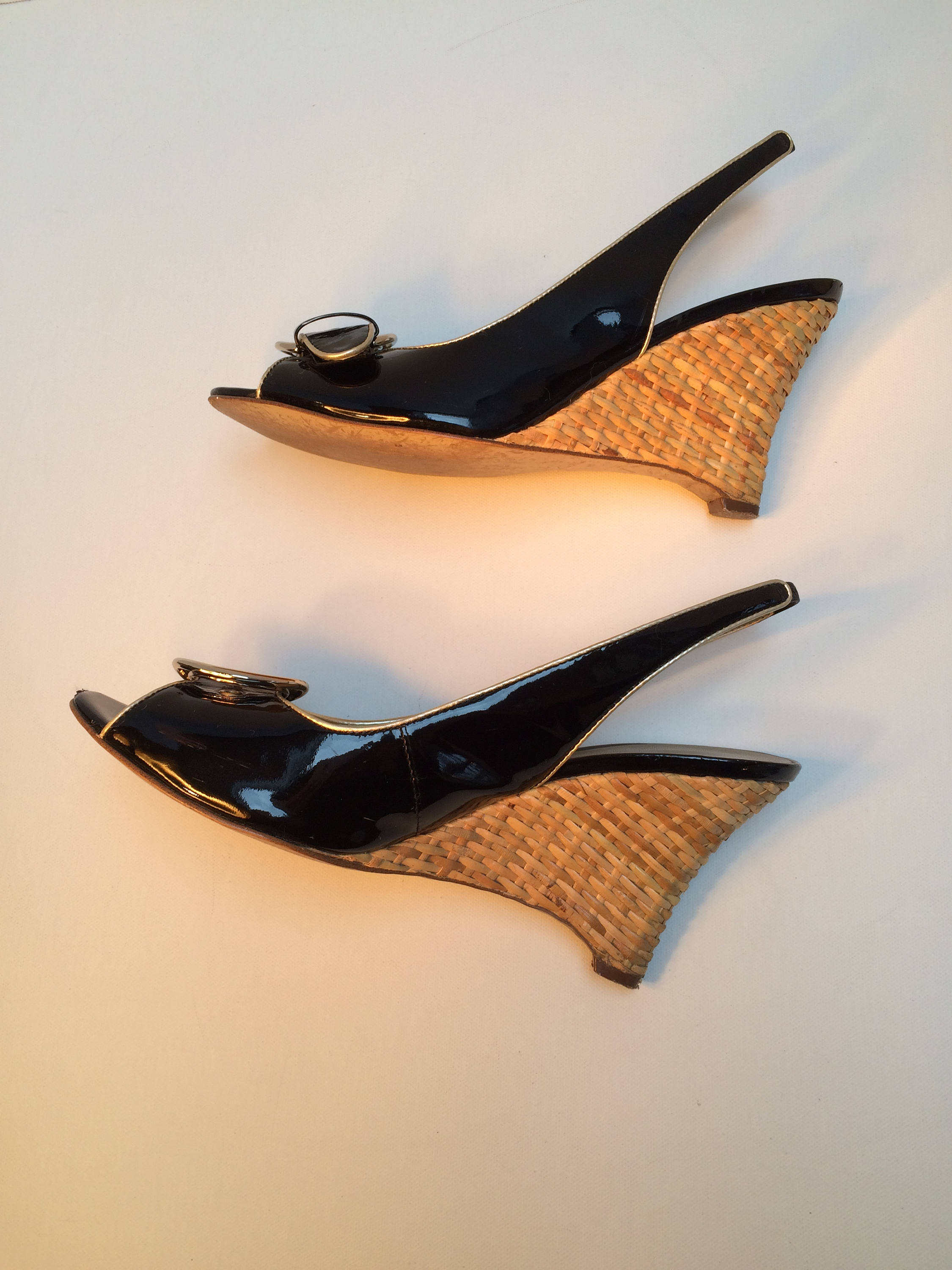 Anne klein best sale patent leather shoes