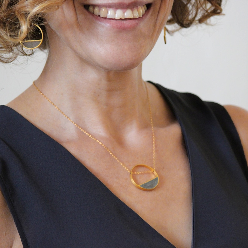 Concrete Necklace Balance Necklace Circle Necklace Gold Necklace for Women Geometric Unique Pendant Necklace Minimalist Jewelry
