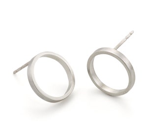Silver Stud Earrings, Circle Stud Earrings, Minimalist Silver Earrings, Delicate Studs, Geometric Jewelry, Open Circle Earrings, Small Studs