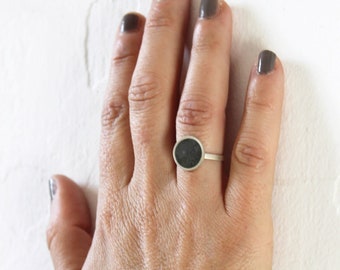 Silver Ring for Women, Concrete Ring, Circle Ring, Minimalist Ring, Dainty Ring, Gray Ring, Geometric Ring, Architecture Jewelry,Cement Ring