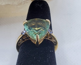 Fluorite Rare Trillion Cut Ring Crystal Clear Healing