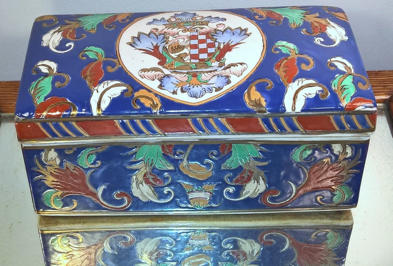 Neiman Marcus Porcelain Lidded Box Hand Painted Crest Signed Etsy