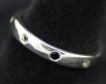Stackable Black Spinel and White Topaz Ring US Size 7.5