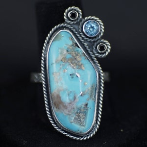 Brilliant Blue Kingman Turquoise, Blue Topaz, Black Spinel & Sterling Silver Ring US Size 7