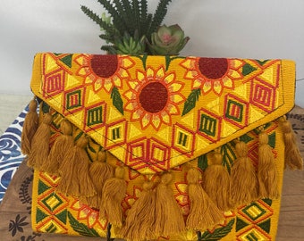 Embroidered Sunflower Crossbody Clutch - Pochette brodée mexicaine - Pochette à fleurs pour femmes