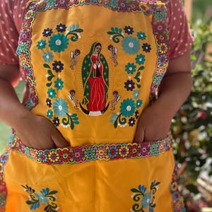 Embroidered Apron/ Mandil bordado con mariposas/ Mandil bordado con Colibri/ Mandil bordado con la virgen de Guadalupe / Latina Apron Virgencita Yellow