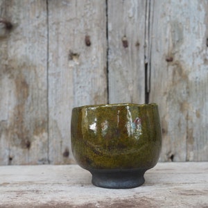 Yunomi "Junge Birnen in meinem Obstgarten", handgemachte Raku Keramik Teetasse, japanische Tasse, Matcha-Tee