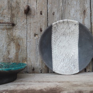 Raku Keramikplatte - Mittelstück - Leere Taschen - Japanischer Stil - handgefertigt - Wanddekoration