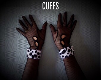 JET BLACK COQUE FEATHER CUFFS WRISTBANDS GAUNTLET BURLESQUE WRIST GOTH ARMLETS
