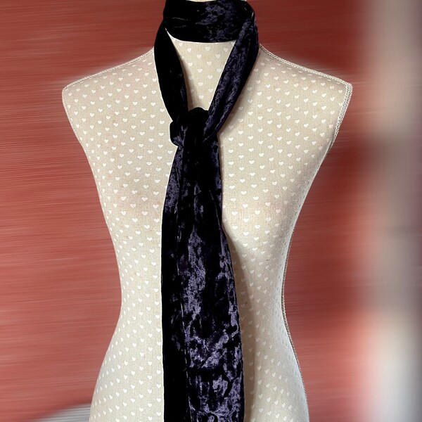 Blue crushed velvet skinny scarf, thin unisex mod tie, retro sixties narrow scarf, neck bow, belt