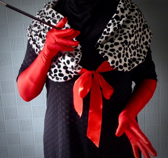 Cruella De Ville Costume pelliccia scialle Stola Wrap Girocollo Halloween Wrap