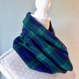 Black Watch Tartan snood, blue/green plaid cowl, green fleece loop scarf, Unisex scarf