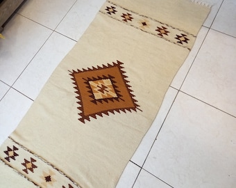 Natural White Handwoven Wool Rug ~ Southwestern Rug ~ Navajo Style Rug ~ Farmhouse Rug ~ Diamonds Rug ~ White Kilim Rug ~ Cabin Decor