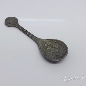 Vintage Pewter Collectors Dutch Spoon Limited Edition 1981 Familie Overzee ( Dutch &quot;Family Over Seas) 94%