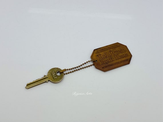 Vintage Brass Del Monte Hyatt House Key Fob & Key… - image 2