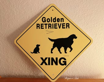 Vintage Tori Golden Retriever dog Xing Decorative Yellow Metal Sign 1990
