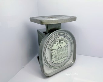 Vintage Pelouze 'Y' Line Y-5 Parcel Post Scale 1964 Rates USPS 5 lb Postage