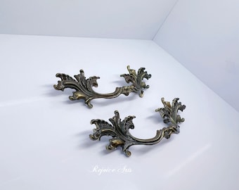 Vintage Set of 2 Brass Drawer Handle Pulls