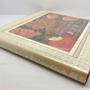 Lynn Hollyn&#39;s Town & Country Cat Paintings by Robert Goldstrom Hardcover 1982