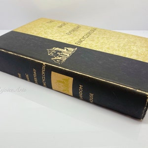 The Basic Everyday Encyclopedia under the editorship of Jess Stein Hardcover 1954
