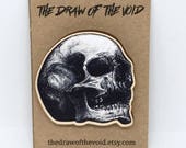 Menschlicher Schädel Original Kunstwerk Goth Holz Pin / Halskette - Optional Wahl Listing -