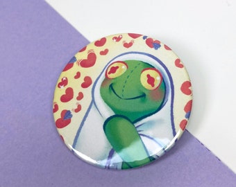 Blanket Frog, Hearts - Button Badge 45mm