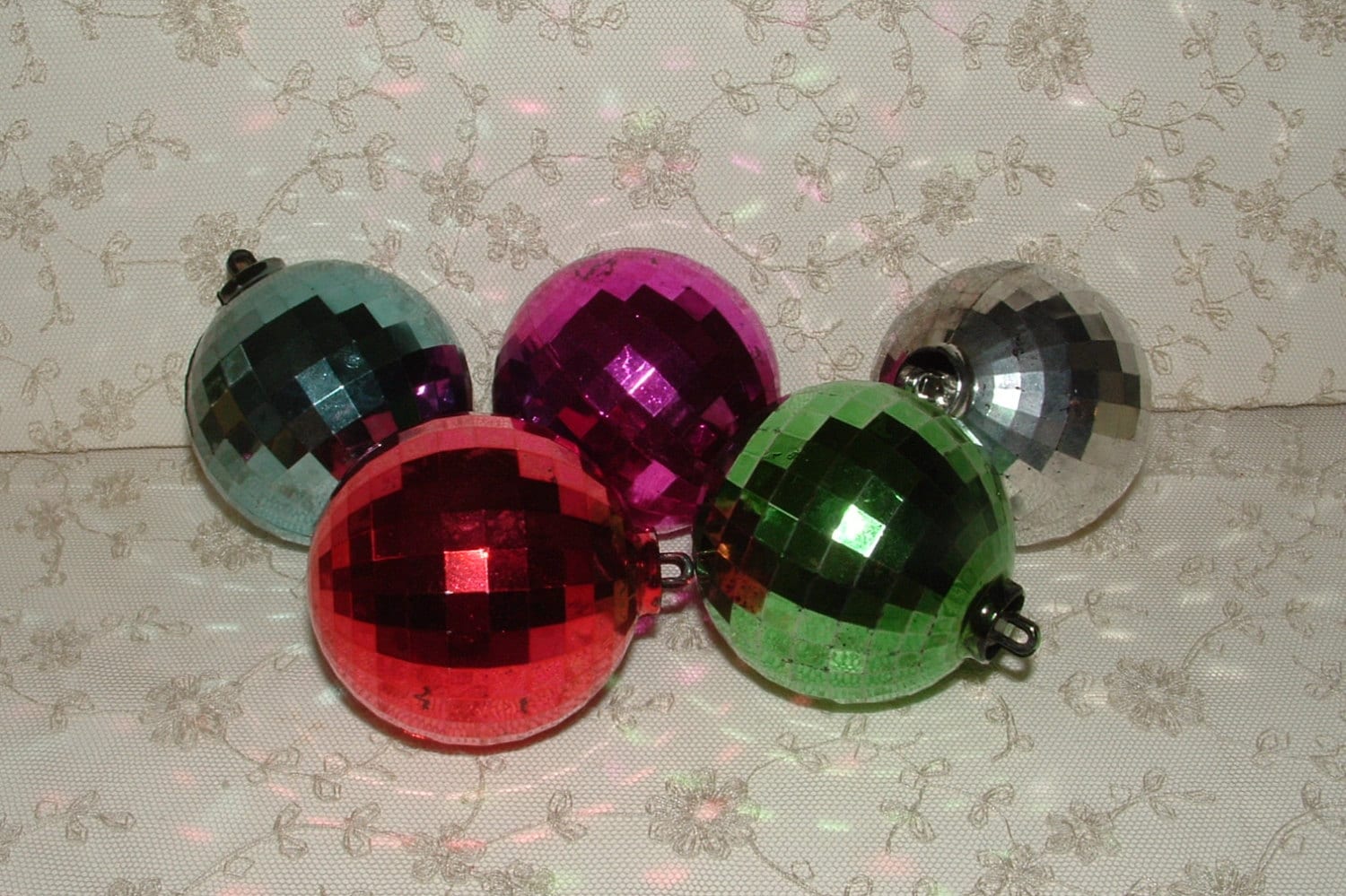 Set of 5 Vintage Hard Plastic Ball Christmas Ornaments Etsy