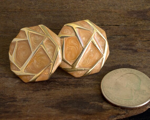 Peach and Gold Vintage Geometric Earrings - image 3