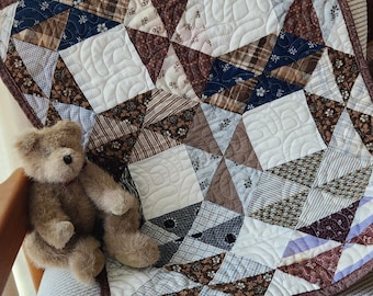 Small Doll or Toy Quilt - Vintage c.1890 Ocean Waves Quilt